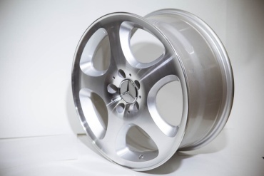 Hongpu 333 8x17/5x112 D66.6 ET37 4 диска серебристый