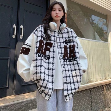 Бомбер Fashion Dress белый