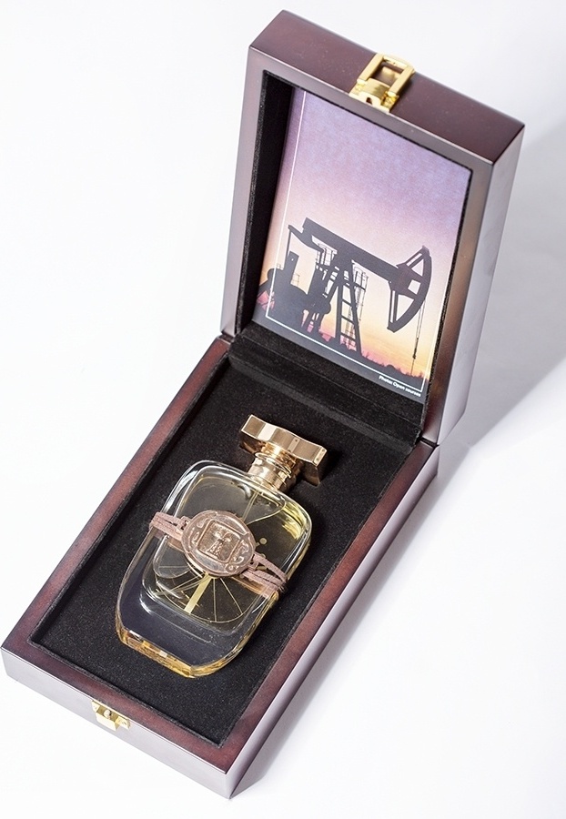 Aura of Kazakhstan Black Gold парфюмерный набор 95 мл, унисекс