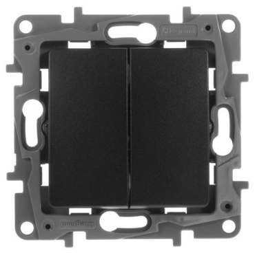 Legrand Etika 672612 черный