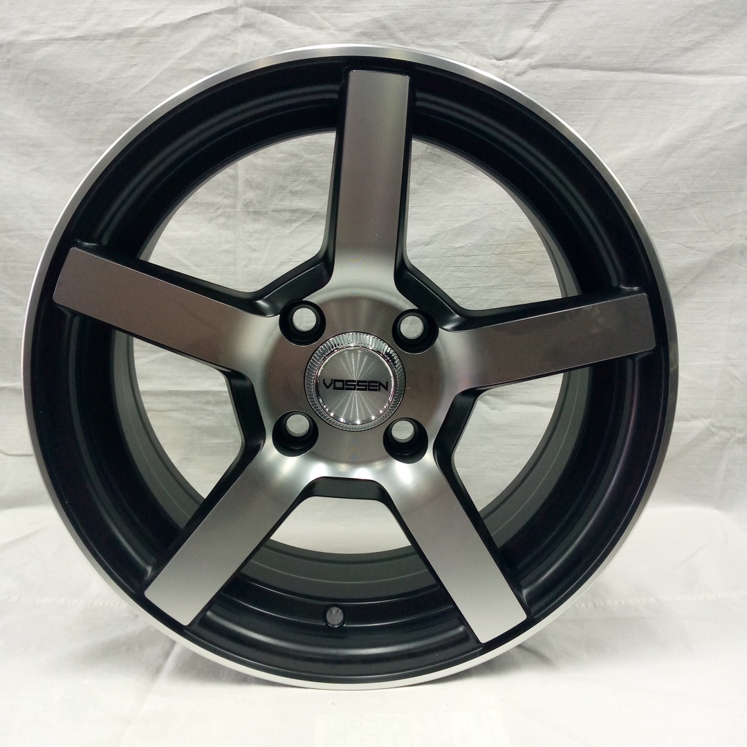 Replica 678 6x14/4x100 D67.1 ET35 черный, серебристый