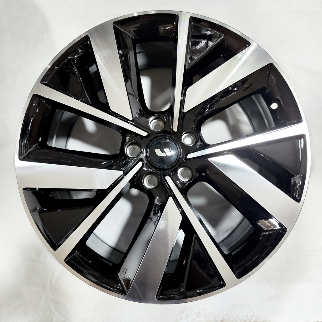 Wheels 321 8.5x20/5x120 D62.5 ET45 4 диска черный, серебристый