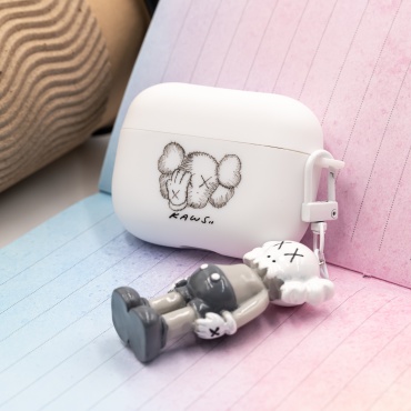 Чехол M&K для Apple AirPods 3 серый