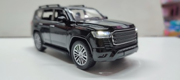 Машинка HY Toyota Land Cruiser 300 tlc3000022, металл, пластик, черный