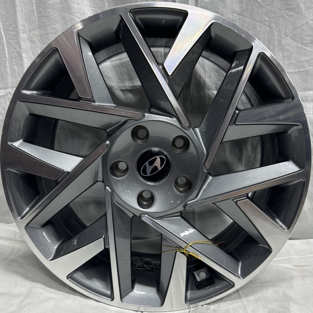 DIVAD 1072 7.5x18/5x114.3 D67.1 ET48 4 диска серебристый, серый