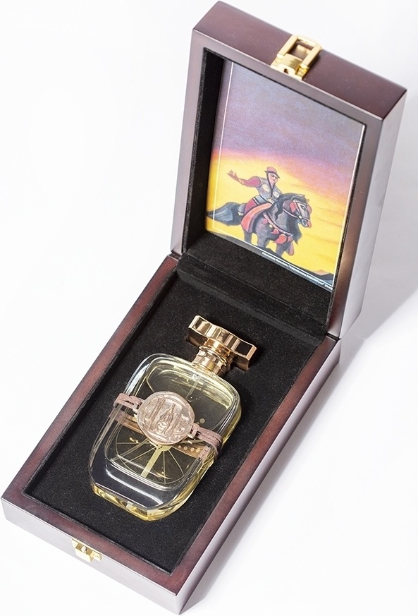 Aura of Kazakhstan The Legend of Tomiris парфюмерный набор 95 мл, унисекс