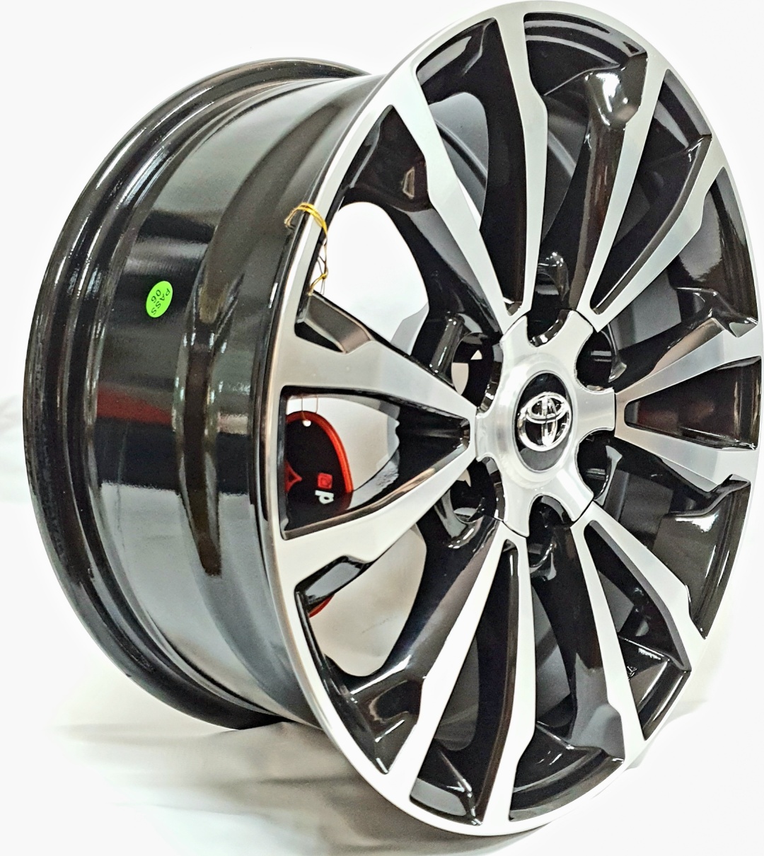 Toyota BK5880 7.5x17/6x139.7 D106.1 ET25 черный