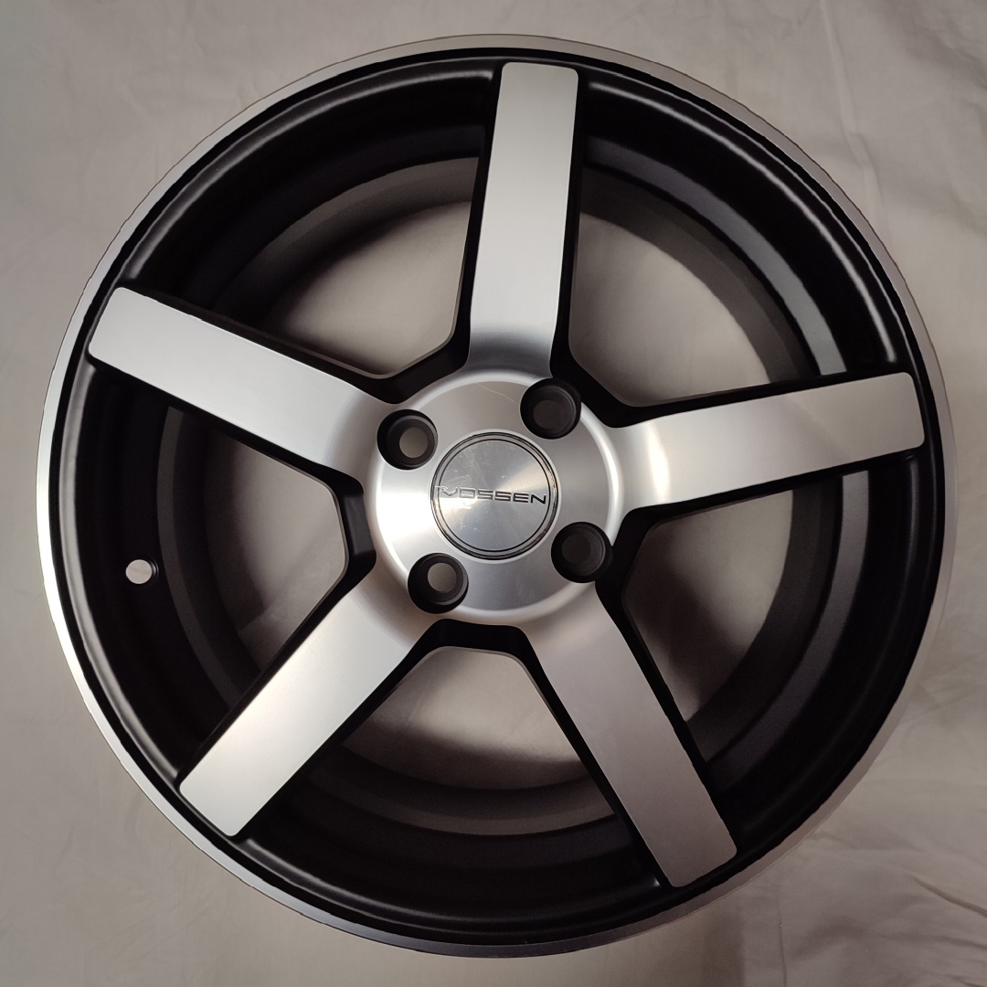 Vossen CV3 6.5x15/4x98 D58.6 ET35 черный