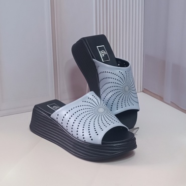Шлепанцы Fashion голубой