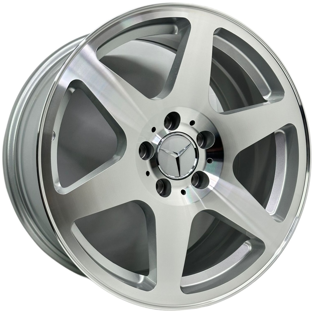 Yixing 010 MB EVO 8x17/5x112 D66.6 ET35 4 диска серебристый