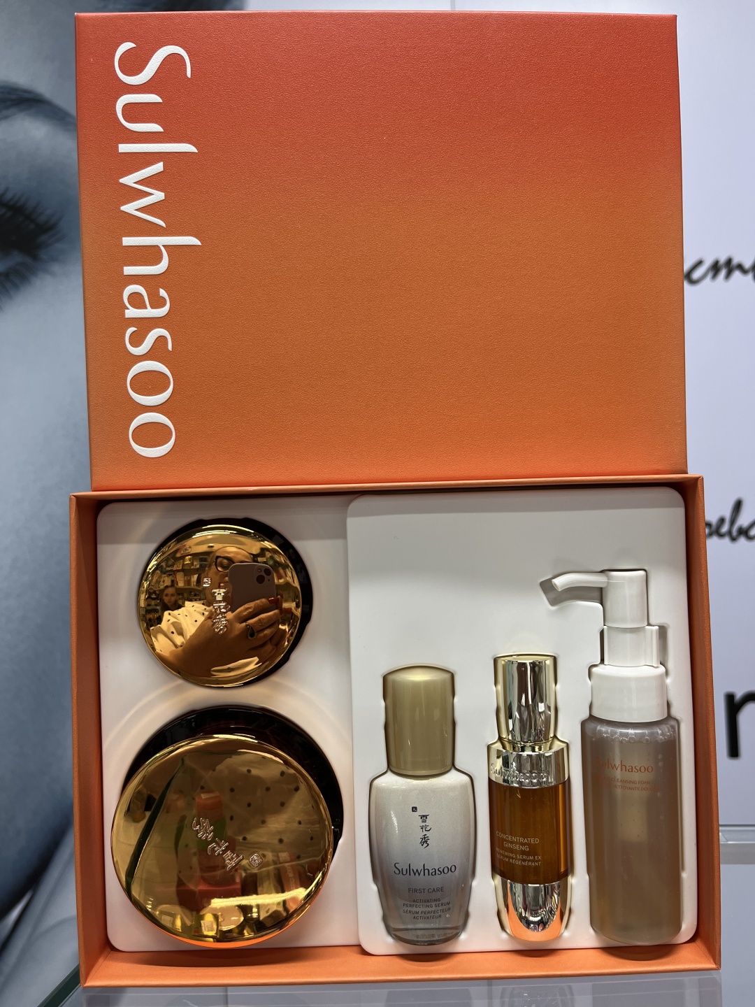 Sulwhasoo Concentrated Ginseng Renewing набор по уходу за лицом для женщин