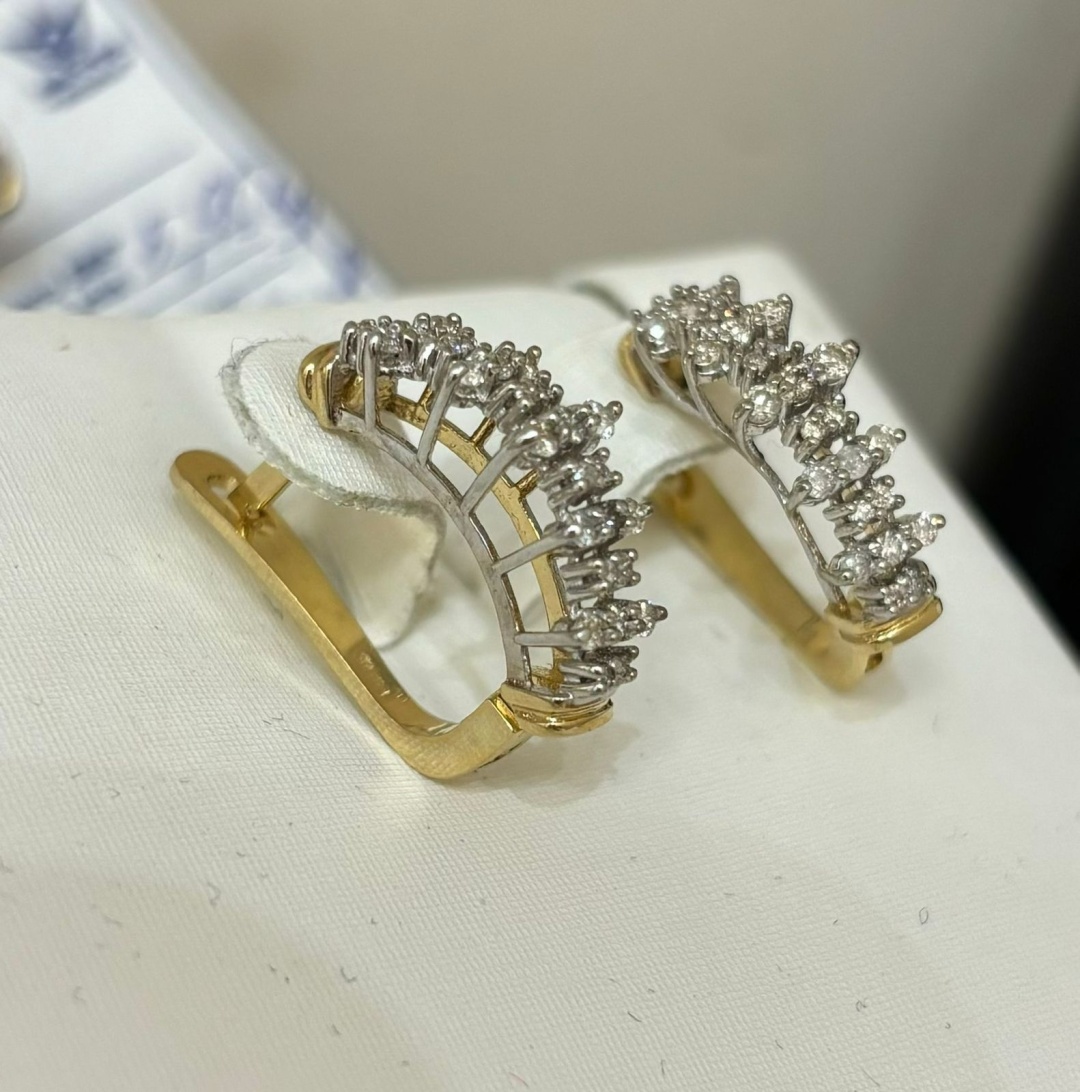 Серьги SHARM 153215 вес 4.2 г золото, бриллиант