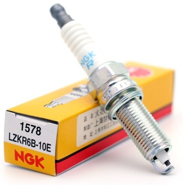 Свеча зажигания NGK LZKR6B-10E