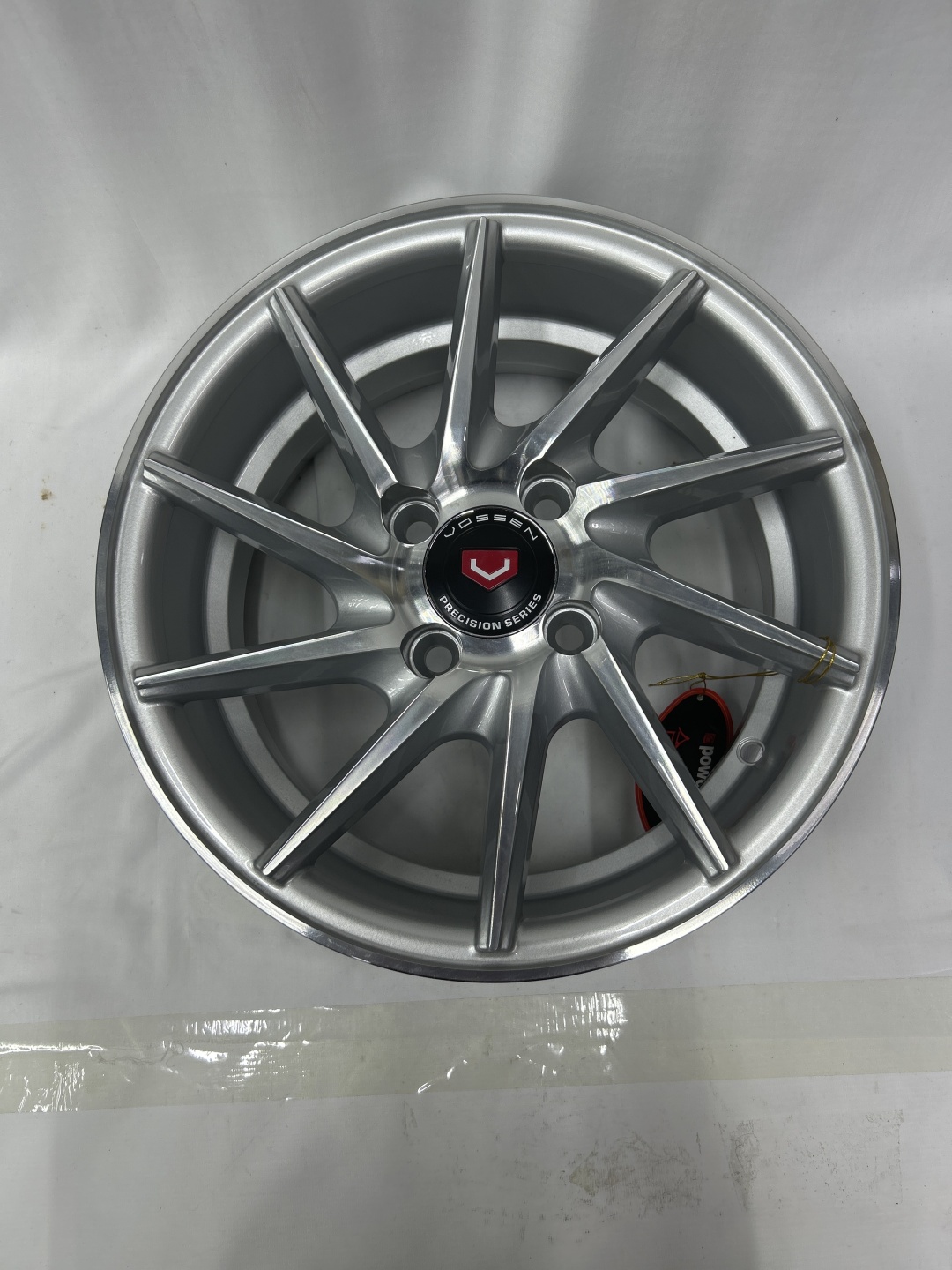 LKN 0556 6x14/4x108 D67.1 ET35 4 диска серебристый