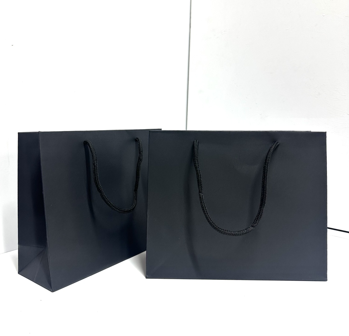 Подарочный пакет black 2 шт картон 22х18 см