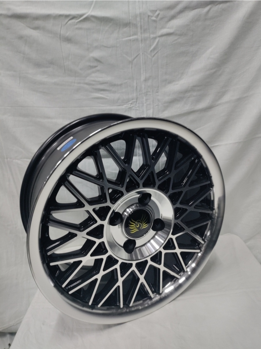 SSR 4567 6.5x15/4x100 D67.1 ET35 серебристый, черный