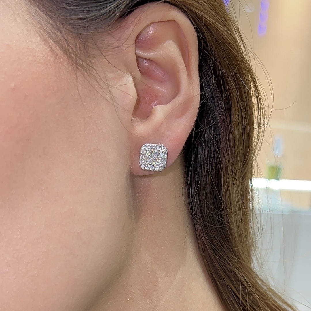 Пусеты Ipekyolu Jewellery 1 карат 1136-37/270923AY вес 2 г серебро, муассанит
