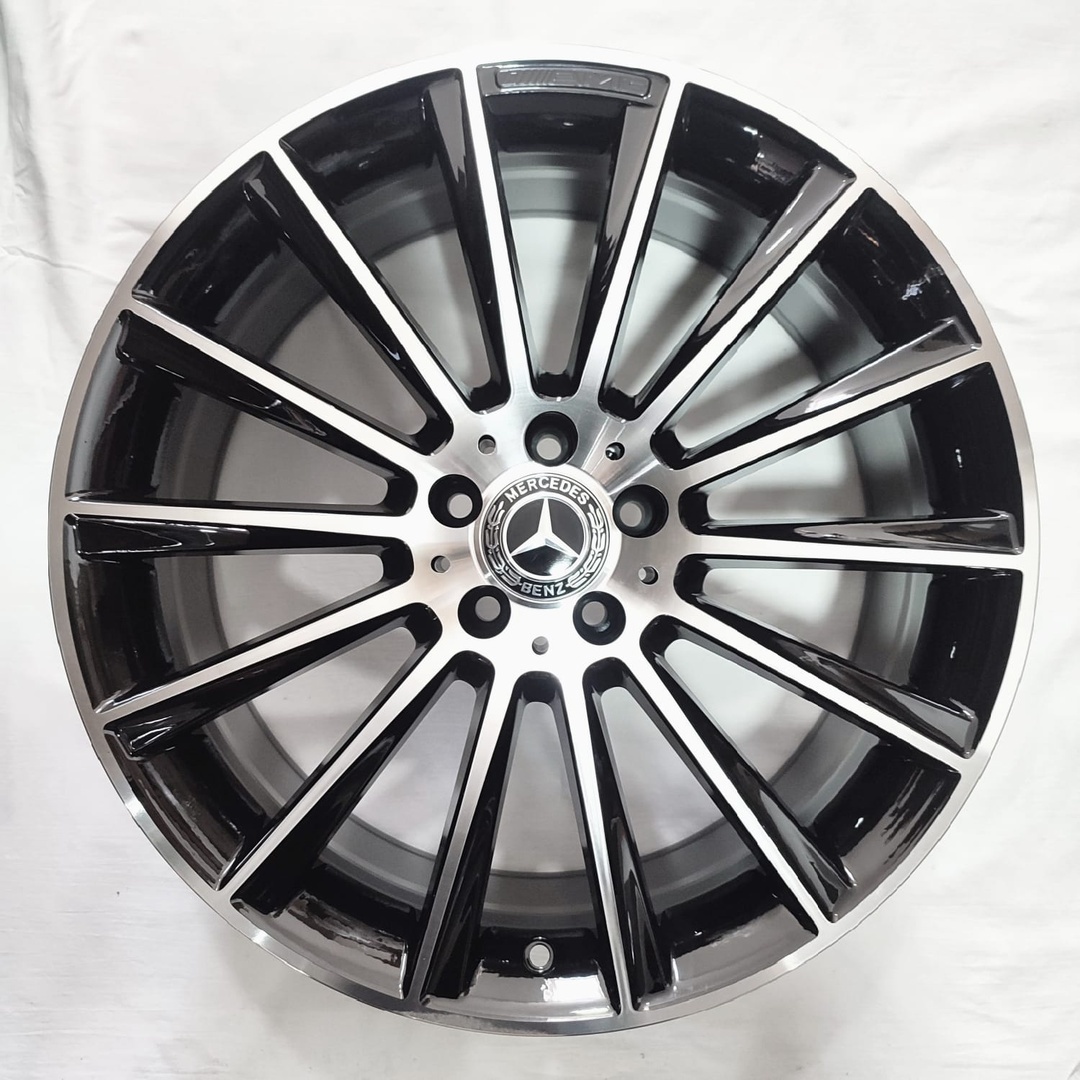Wheels 29 8.5x19/5x112 D66.56 ET35 черный, серебристый