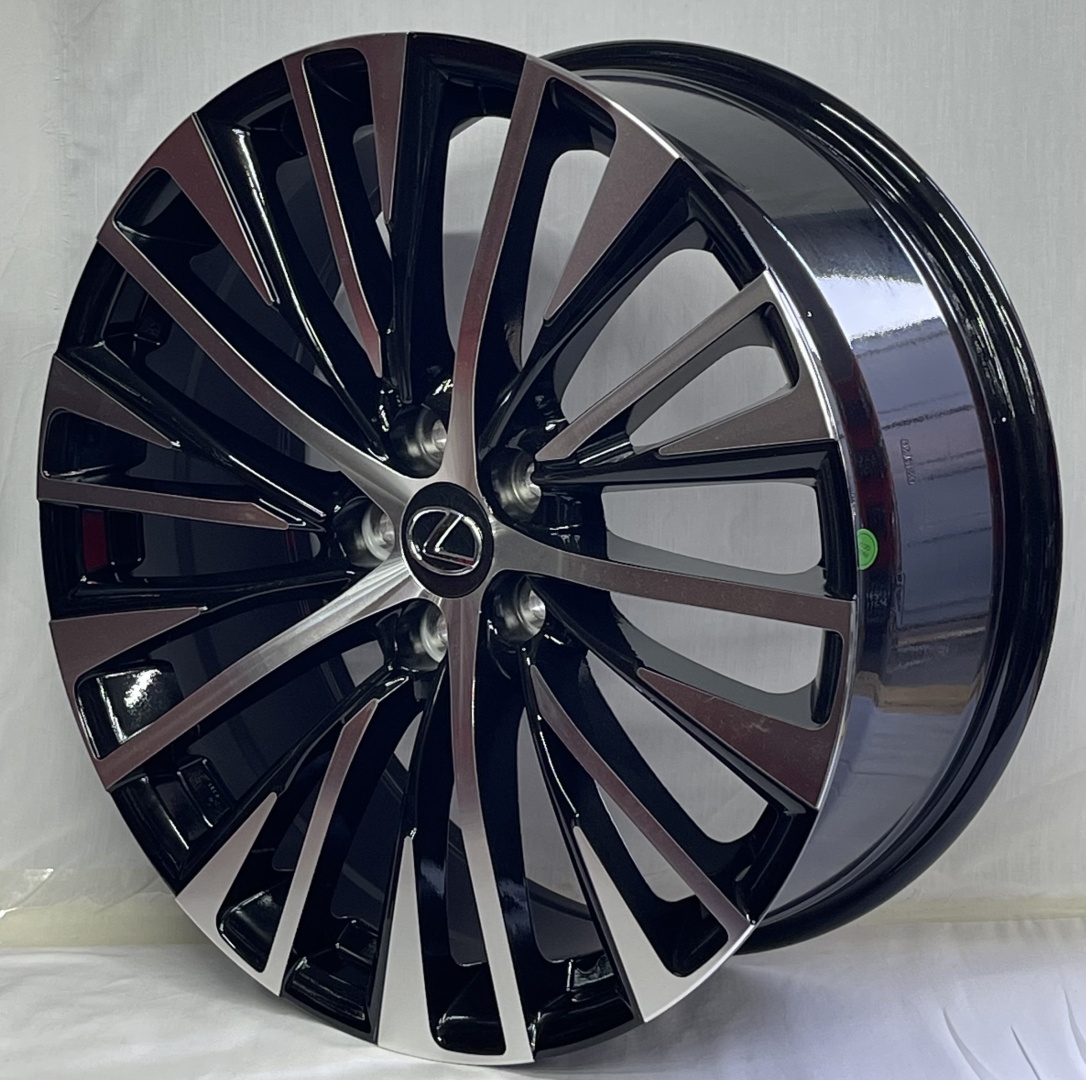 Bai Wheels 952-18 8x18/5x114.3 D60.1 ET45 черный, серебристый