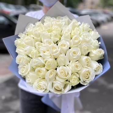 Talan flowers моно-букет с открыткой роза 51 шт 60 см