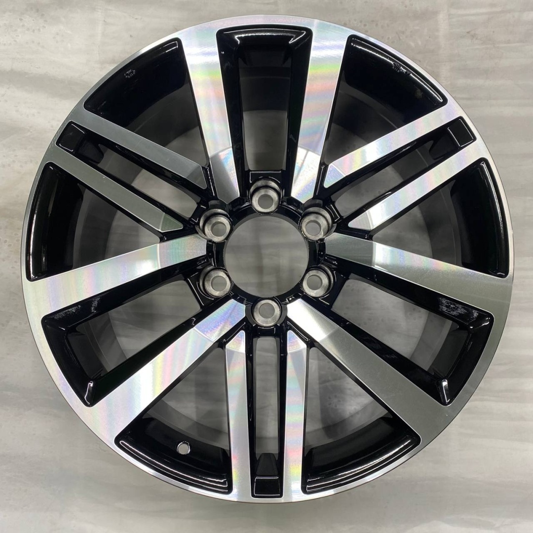 DIVAD 722 8x18/6x139.7 D106.1 ET25 4 диска черный, серебристый