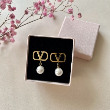Серьги OK Style титан, нержавеющая сталь, искусственный жемчуг