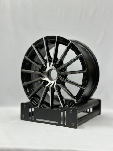 RV2818 7x15/4x100 d67.1 et35 черный серебристый 7x15/4x100 D67 ET35 4 диска черный, серебристый