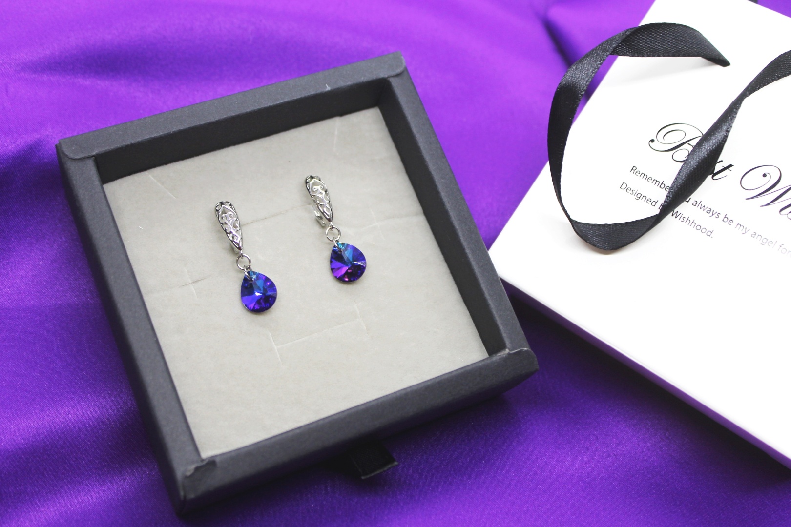 Серьги TheQUEEN титан, кристаллы Swarovski