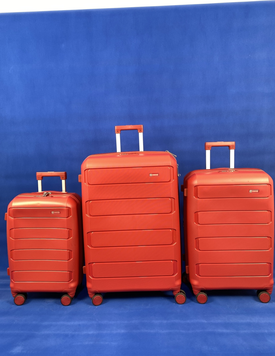 Купить Комплект чемоданов QAZAQSUMKA Qazaq sumka полипропилен 225 л ...