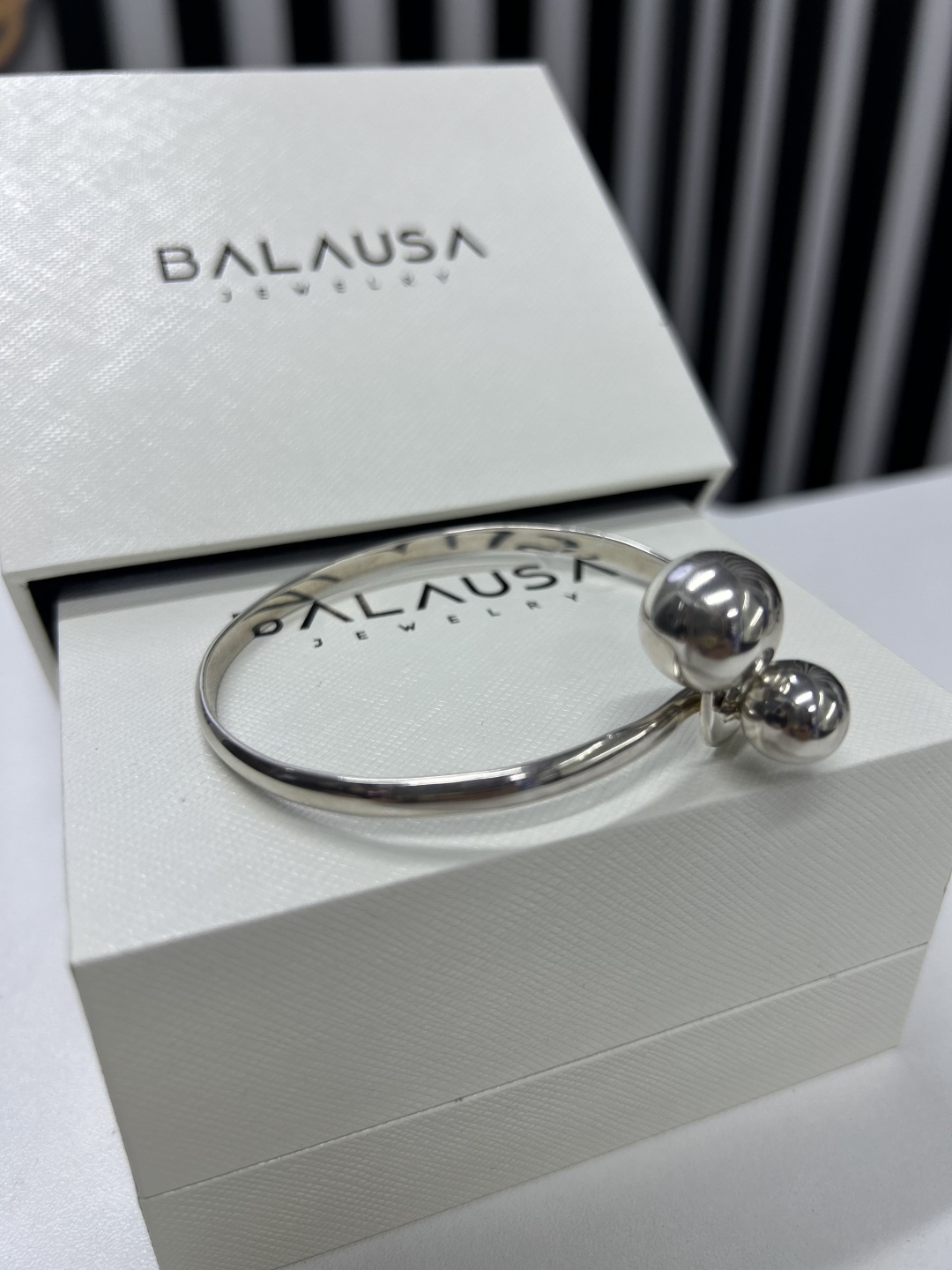 UCCELLO jewelry V003 длина 19 см, вес 17 г серебро, плетение отсутствует