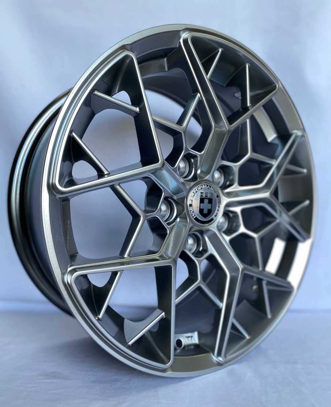 AE YX1166 7x16/5x114.3 D73.1 ET35 графит