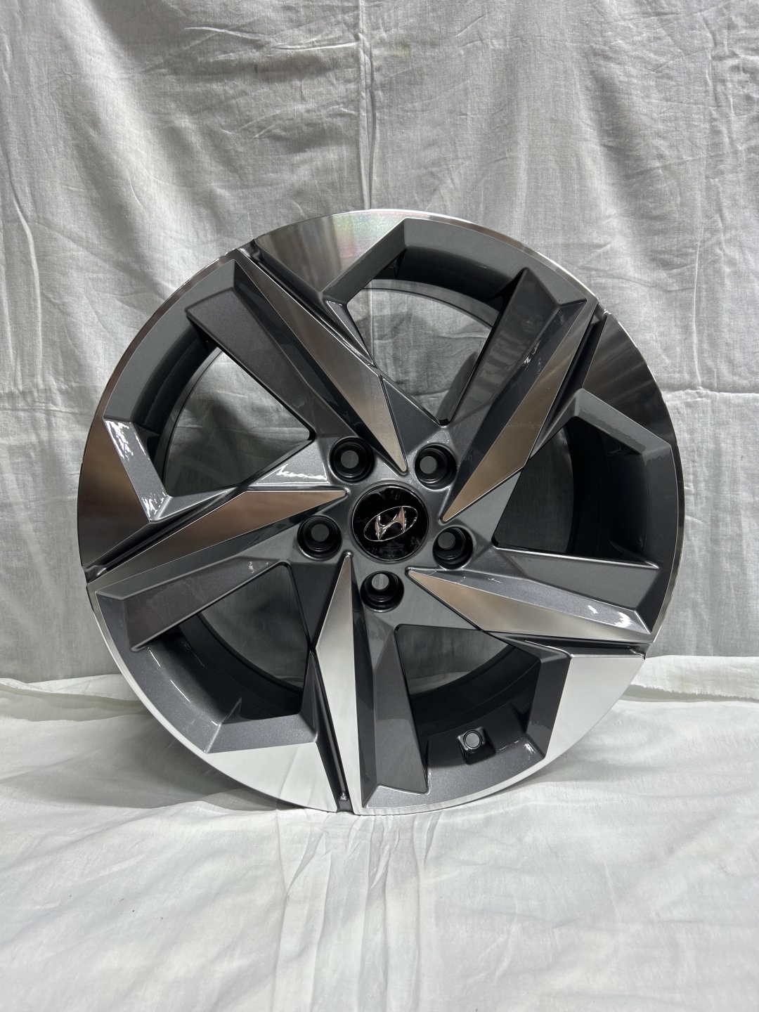 SSR 306 7.5x17/5x114.3 D67.1 ET50 графит, серебристый