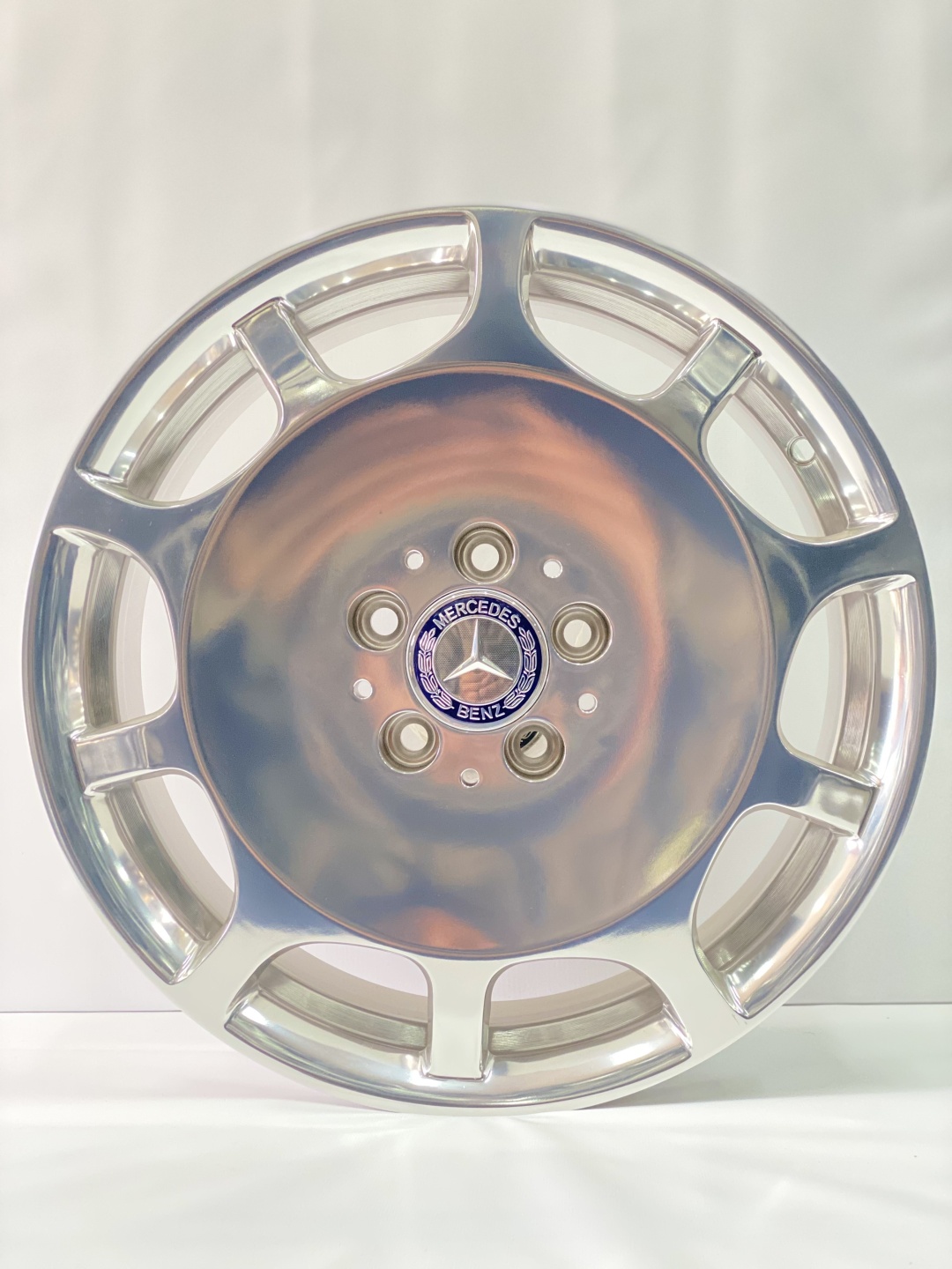 RNO FBX007 7.5x17/5x112 D66.6 ET35 серебристый