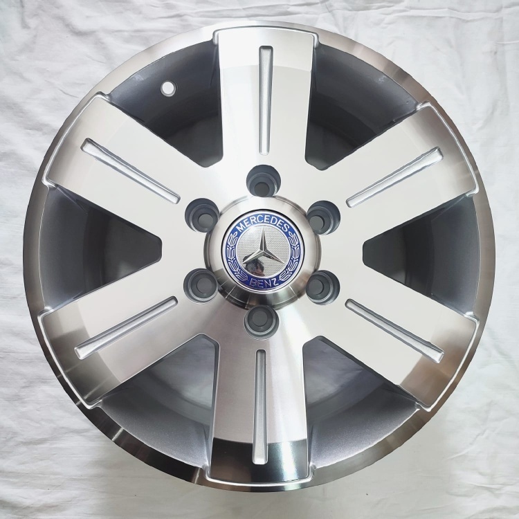 Kipardo 1675 7x16/6x130 D84.1 ET55 серебристый