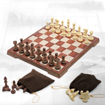 Шахматы пластик, металл 24x21.5 см