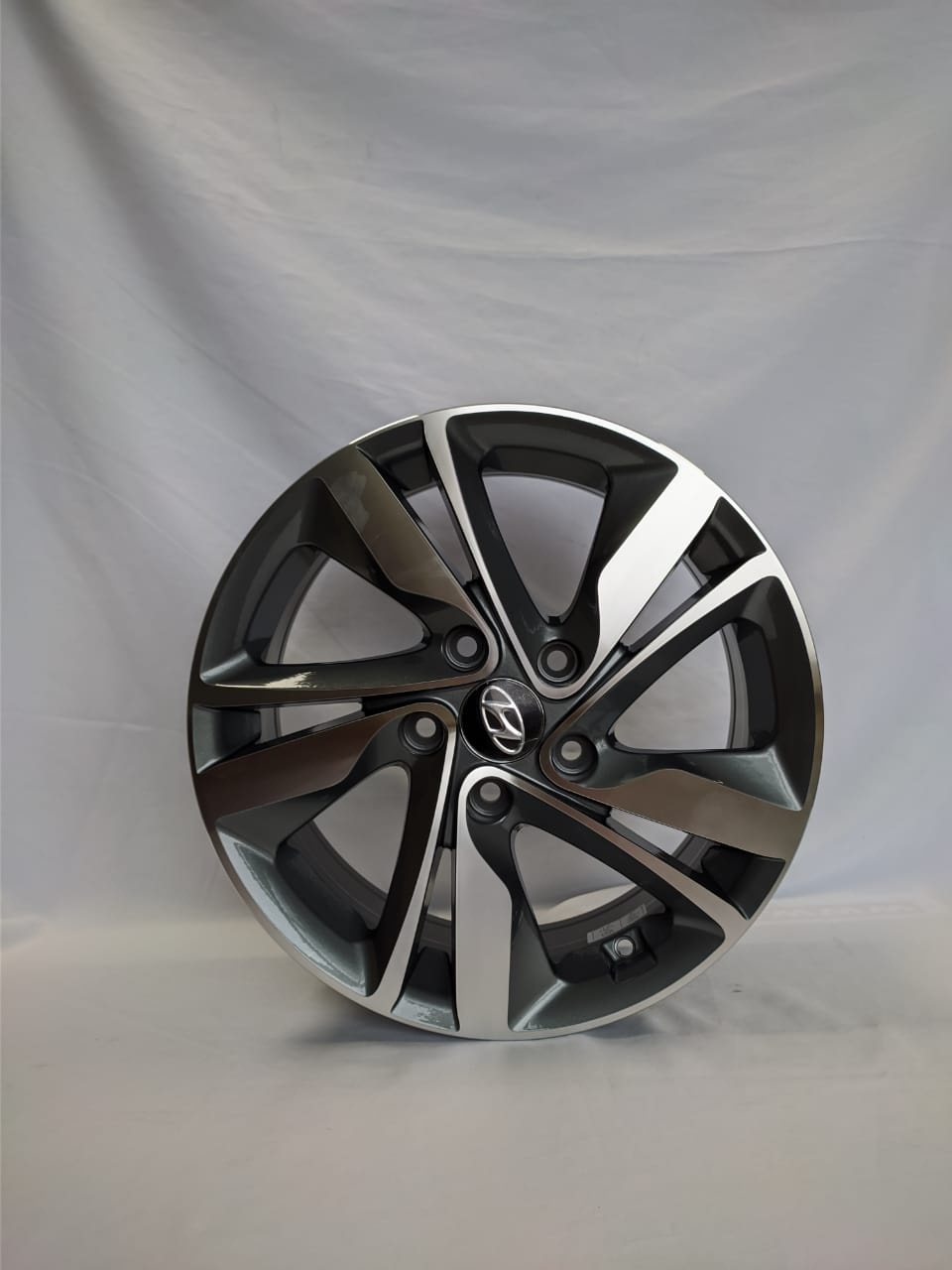 RS 836 6.5x16/5x114.3 D67.1 ET45 графит