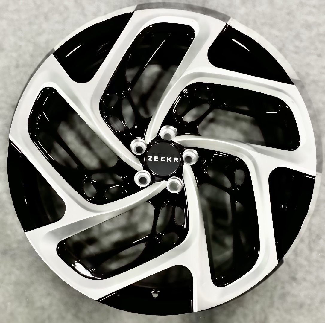 HUATAI 710159064 9.5x22/5x108 D63.4 ET35 серебристый, черный