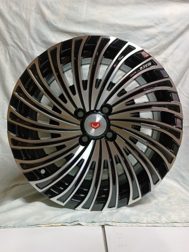 RNO 152007 6.5x15/4x100 D67.1 ET35 4 диска черный, серебристый