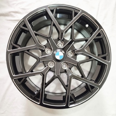 BMW 795 8x18/5x120 D72.6 ET30 4 диска черный, серебристый