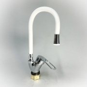 Смеситель с гибким изливом DELUXE Kk412, цинк, цвет белый