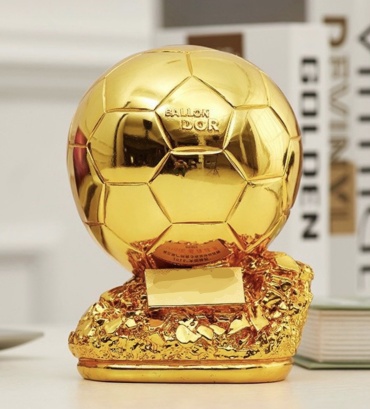 Статуэтка Золотой мяч Ballon d'or 25 см, смола