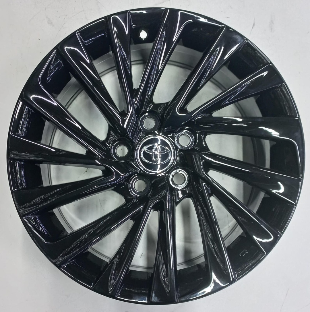Toyota 5716 7.5x17/5x114.3 D60.1 ET40 черный