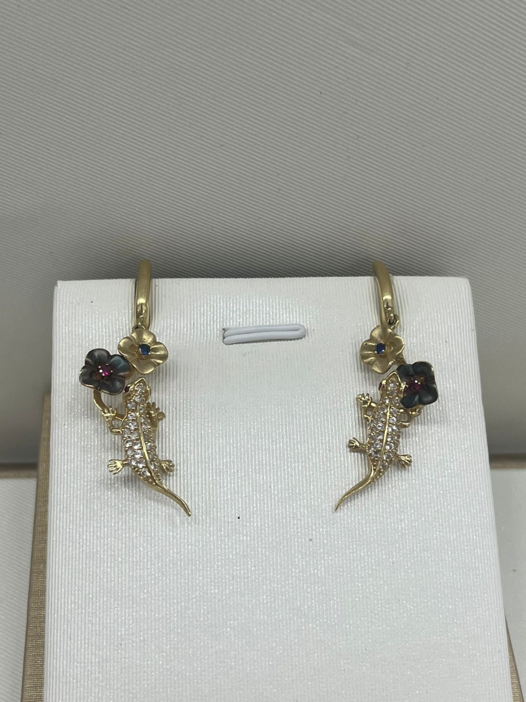 Серьги Italian Gold 876544567 вес 5.68 г золото, бриллиант, эмаль