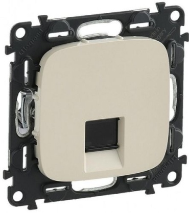 Legrand Valena встраиваемая 753840, компьютерный (RJ45)