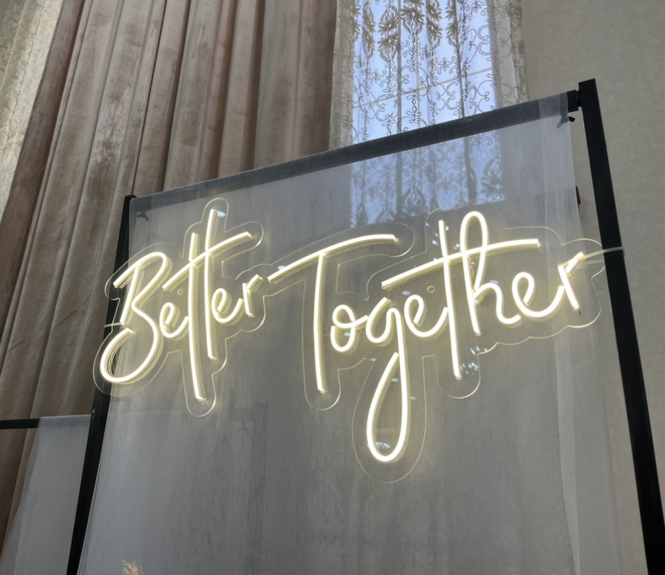 Неоновая вывеска настенный Better together, теплый белый, холодный белый, желтый, зеленый, красный, розовый, синий, голубой, фиолетовый, оранжевый