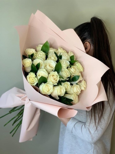 Bestflowers моно-букет в оформлении роза 25 шт 50 см