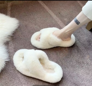 Тапочки Fashion белый