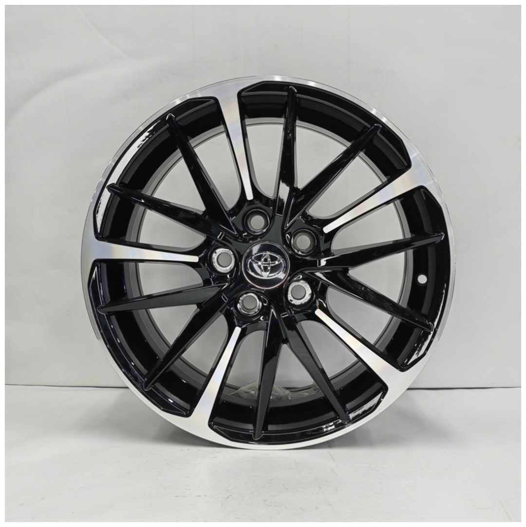 SSM 7889 7x17/5x114.3 D60.1 ET45 серебристый, черный