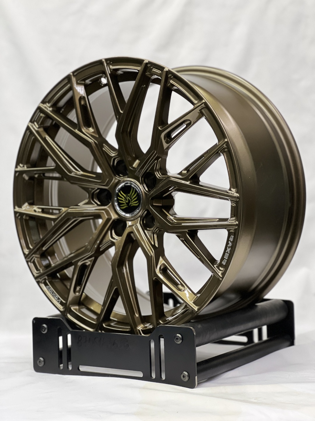 Replica Raxer 8.5x18/5x114.3 D67.1 ET35 4 диска бронзовый