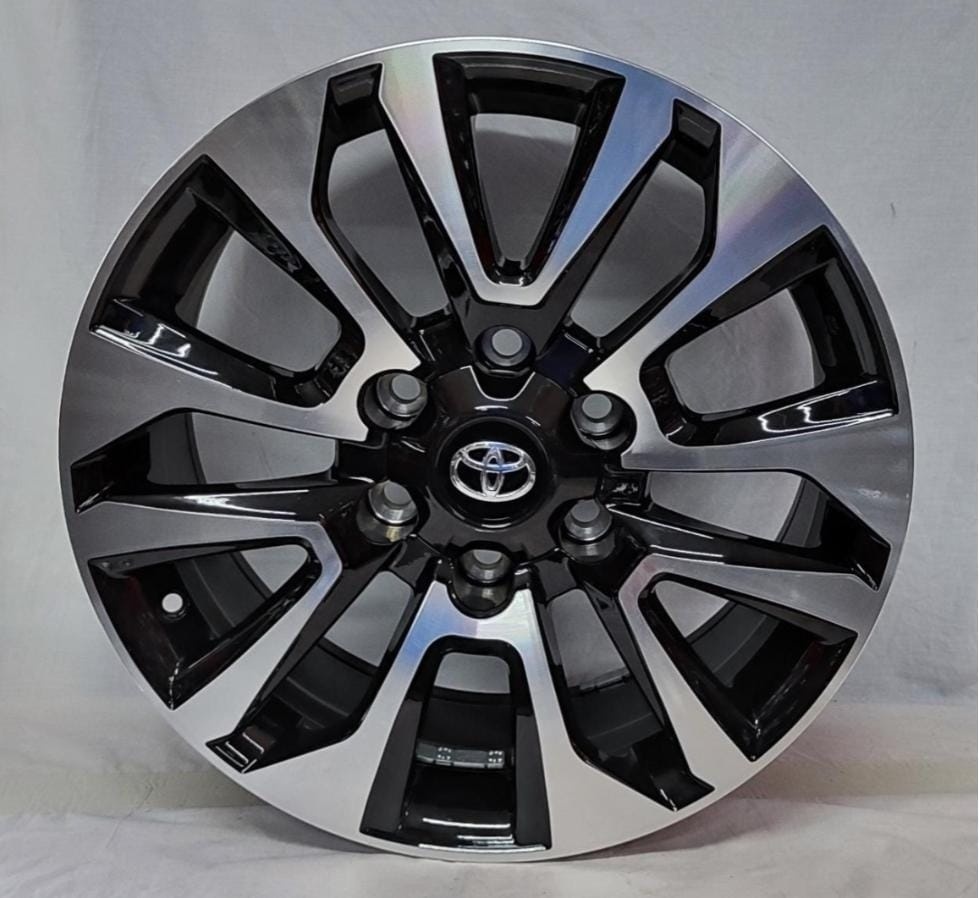 Toyota 1743 7.5x17/6x139.7 D106.1 ET25 4 диска серебристый, черный